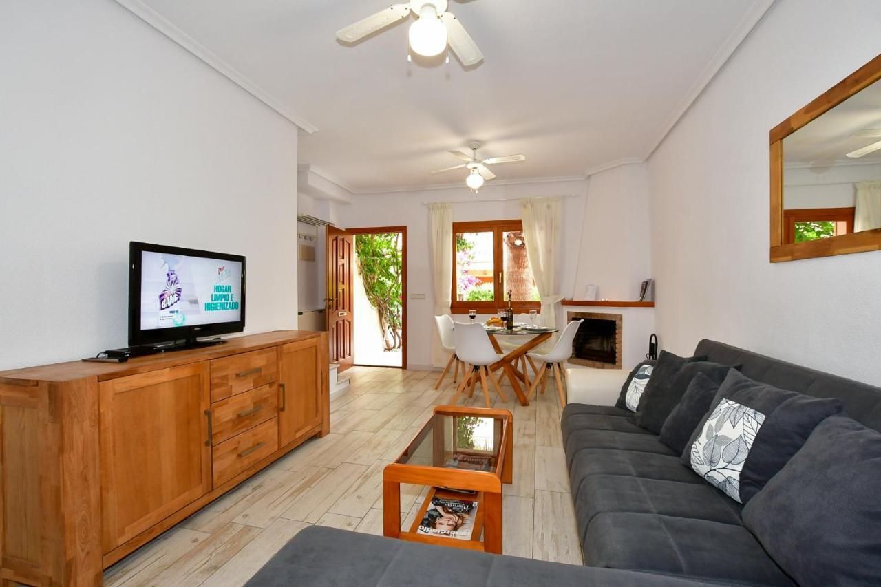 Ferienwohnung Apartamento Casa Prima Playa Flamenca Exterior foto