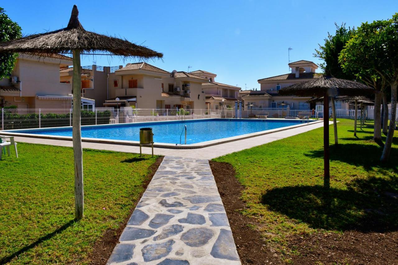 Ferienwohnung Apartamento Casa Prima Playa Flamenca Exterior foto